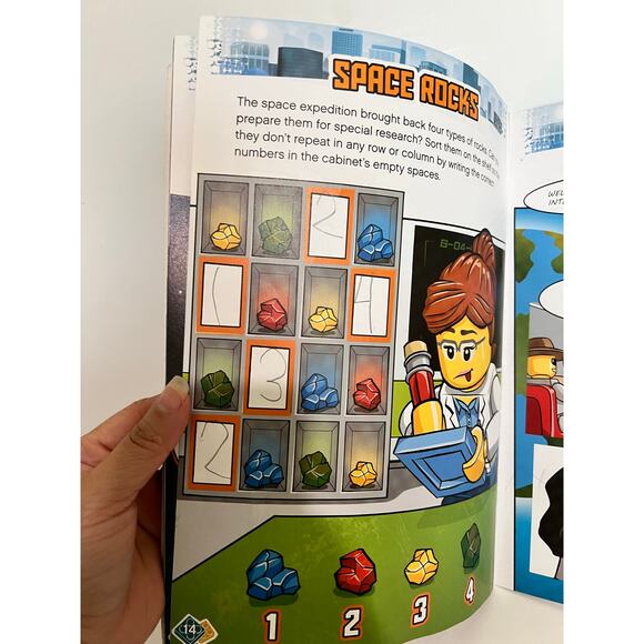 8 LEGO Doodle Activity Book Star Wars Storm Troopers Comic Story  Paperback 6+ - Picture 11 of 16